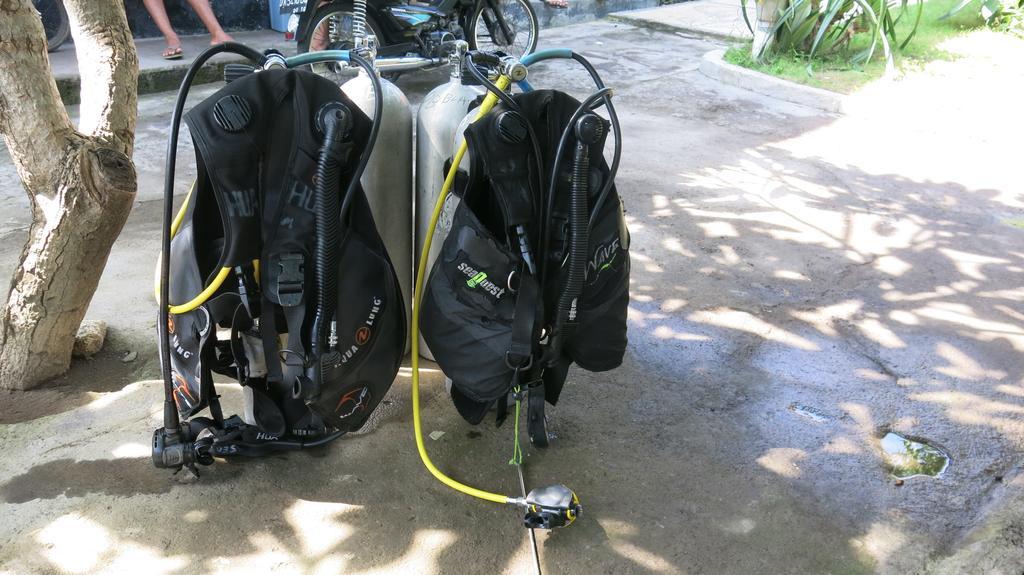 Seahua Ha Ha Tulamben Dive Resort Екстер'єр фото